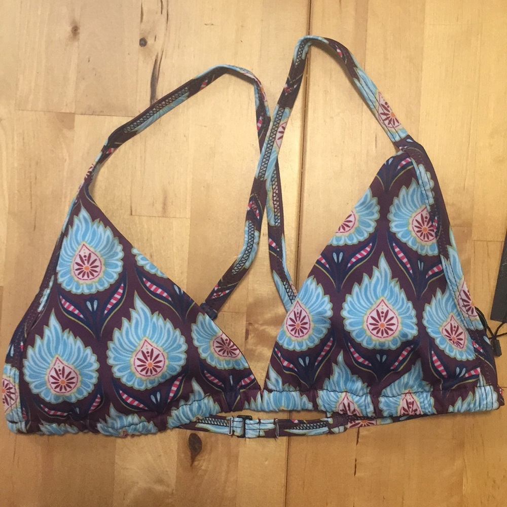 TAVIK Vivianne top in color mon merlot size small